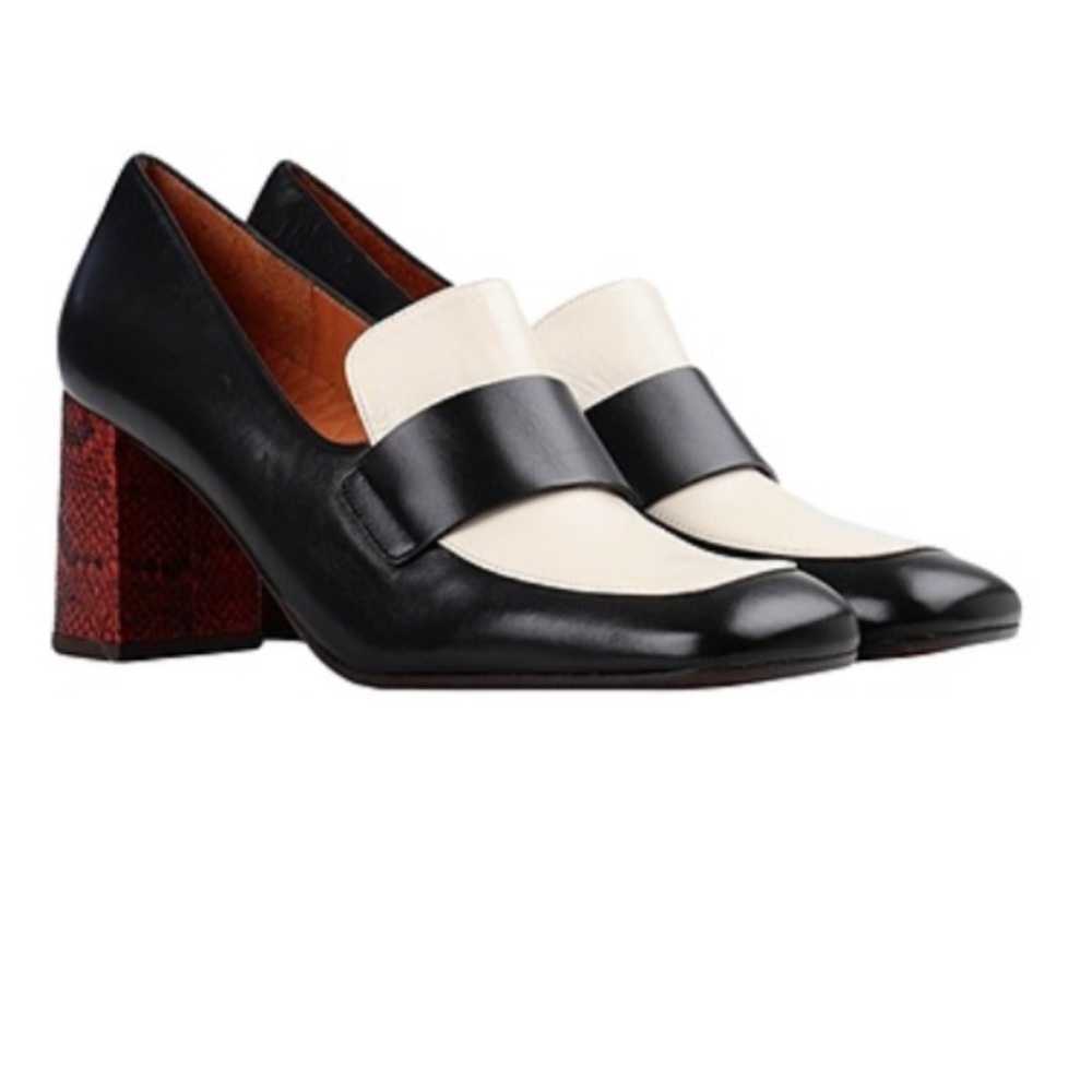 Chie Mihara Black and White Flats with Retro Design